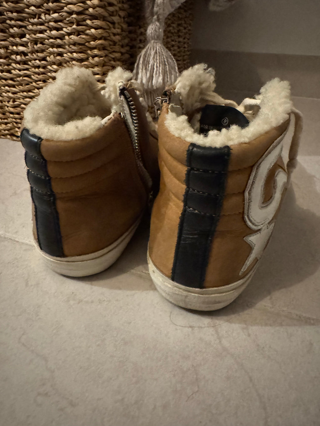 Tenis Golden Goose